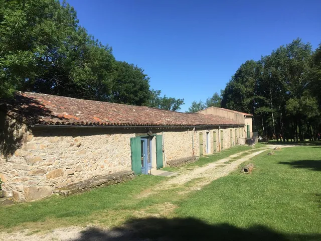 Domaine de Peyrebazal