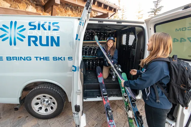 Skis on the Run - Ski Rental Delivery