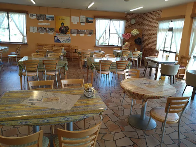 四国山香りの森公園 カフェハーブレンド