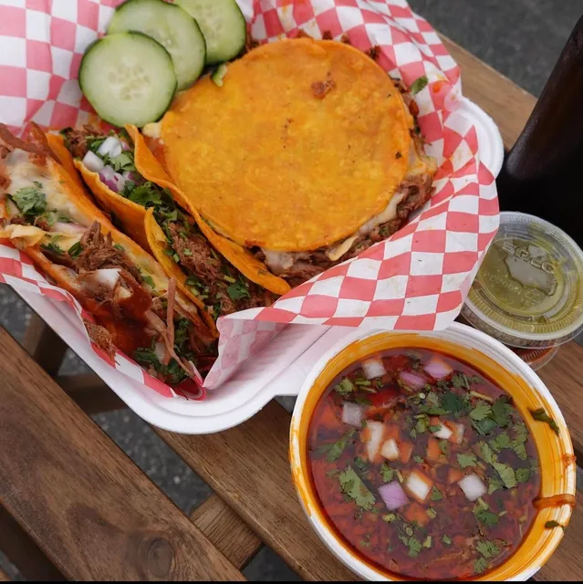 La Mesa Market Boston