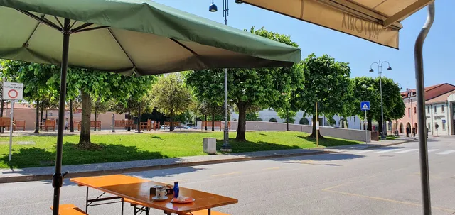 Pizzeria Historia Bar Cafe