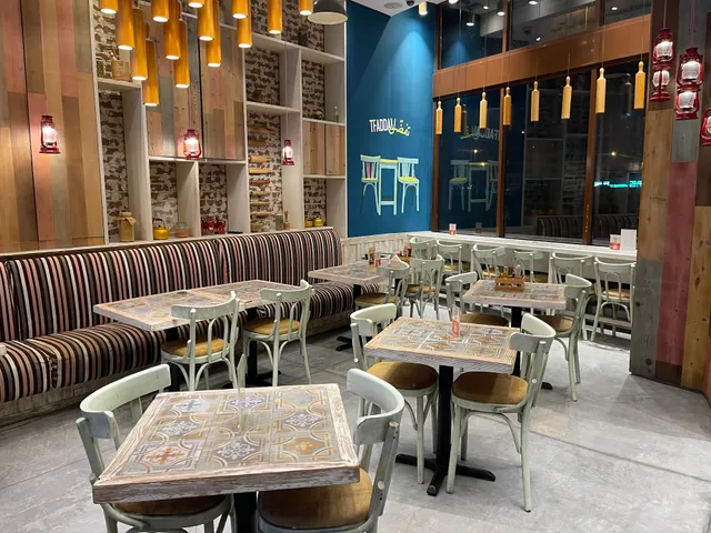 Man'oushe Street Al Ghurair- شارع منقوشة