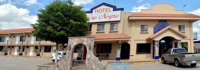 Hotel Oro Negro