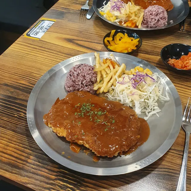 포식 구리인창점