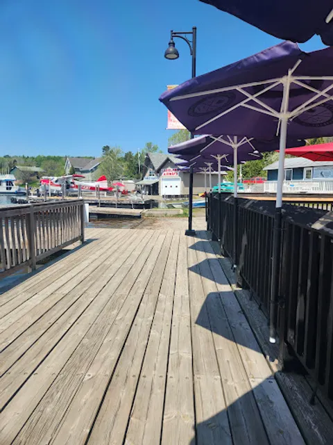 The Outfitter Bar & Smokehouse