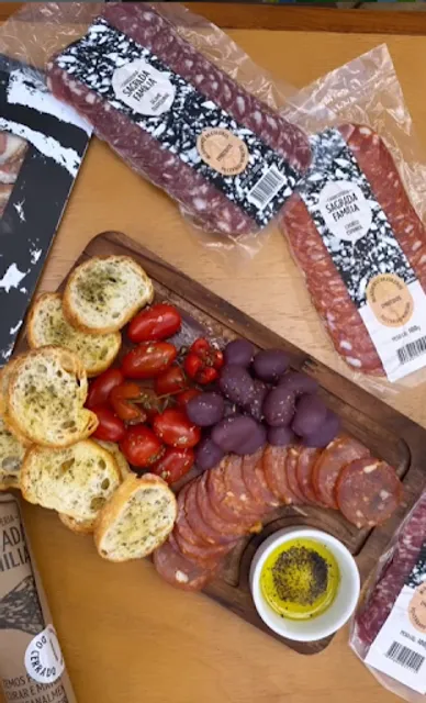 Empório Distribuidora Arraial Meia Ponte