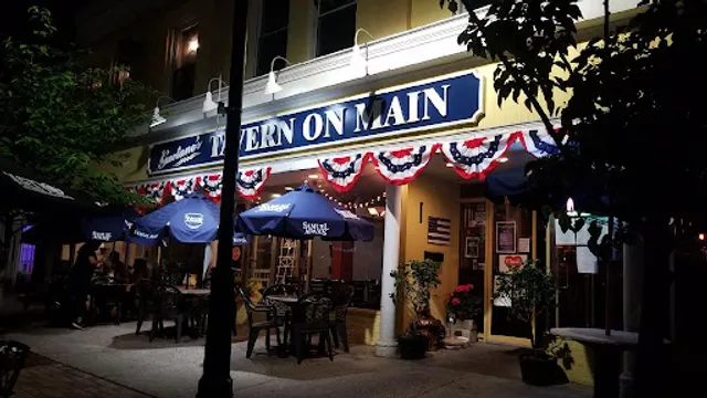 Gaetano's Tavern On Main