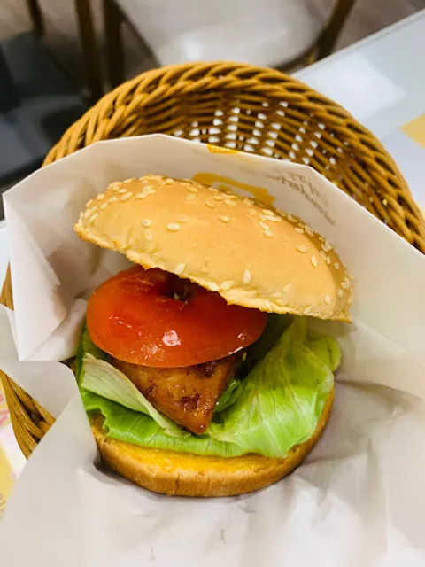 Q Burger 北投懷德店