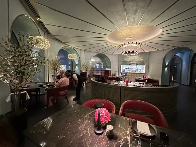 OAnjo - Sheraton Mall of the Emirates