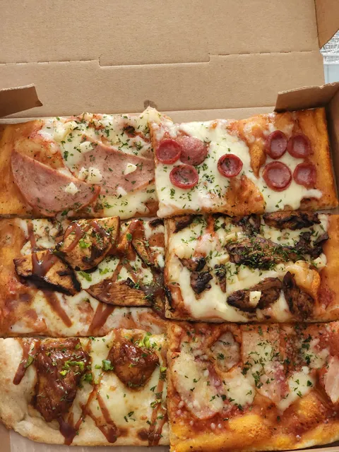 Pizza Please Liguanea