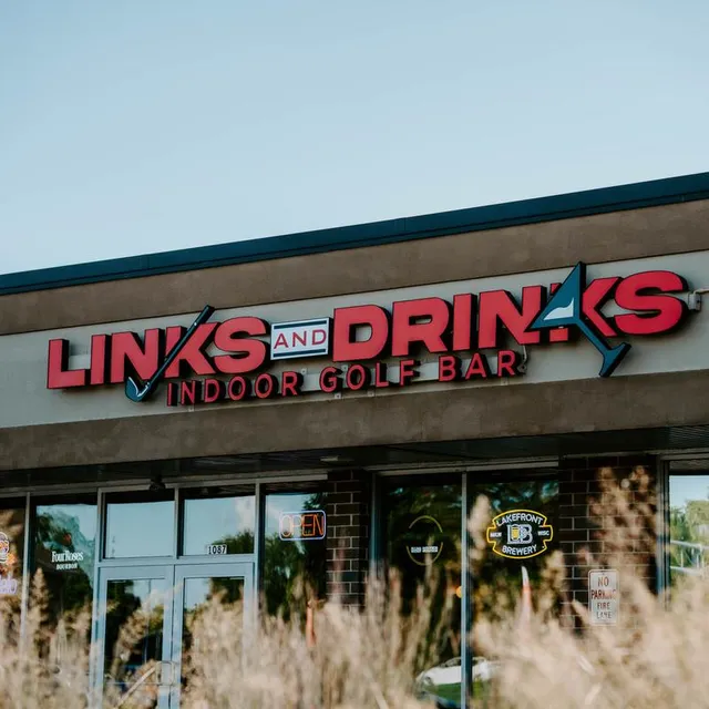 Links and Drinks Indoor Golf and Sports Bar