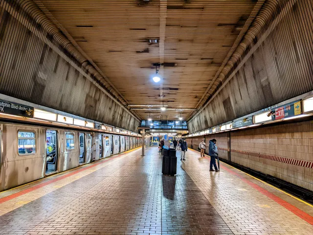 Sutphin Blvd-Archer Av-JFK Airport