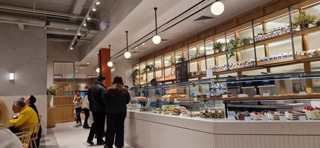 Paris Baguette Battersea Power Station