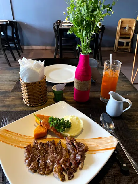 Carrot Restaurant - Món Âu ngon Đà Lạt