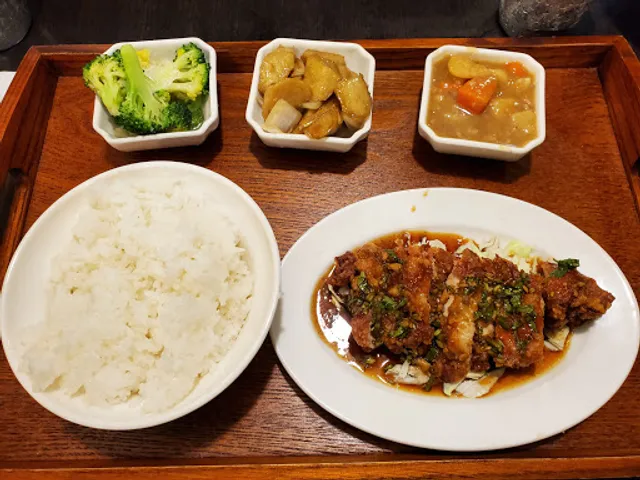 香葉泰式料理餐廳