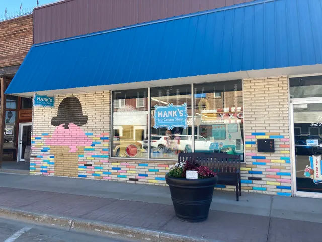 Hank's Ice Cream Shop