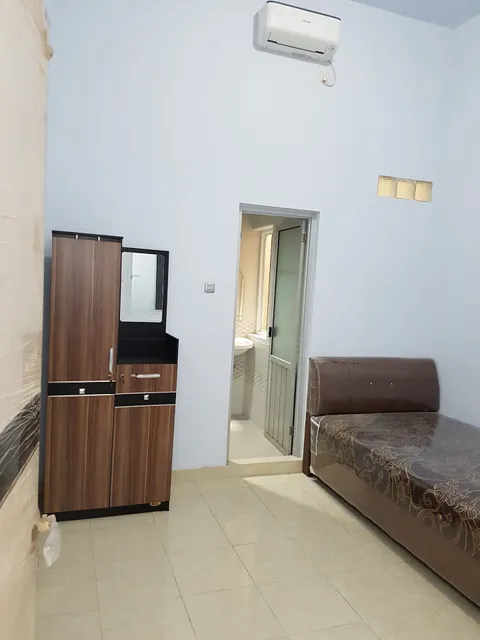 Kost exclusive jl. Buru 100