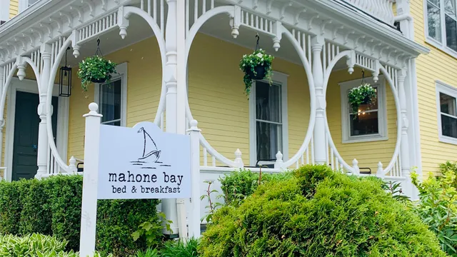 Mahone Bay Bed & Breakfast