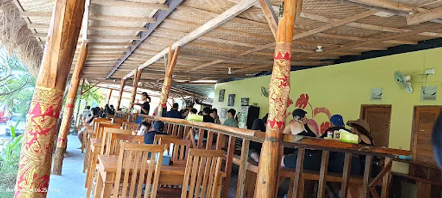 WARUNG KARANG AYU PENIDA