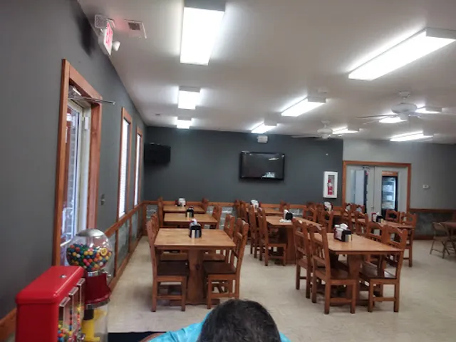 Jumbo's Burgers, Wings & More