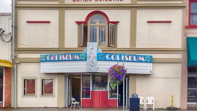 Tillamook Coliseum Theater