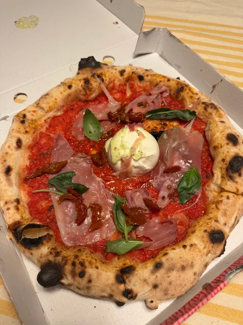 Pizzi Pizzería (Abastos)