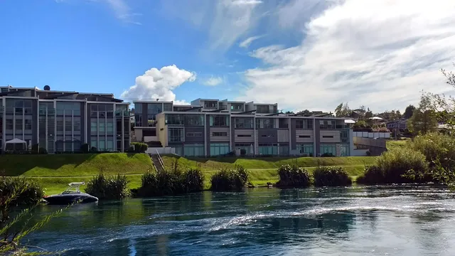 Riverside Apartment - Taupo Accommodation