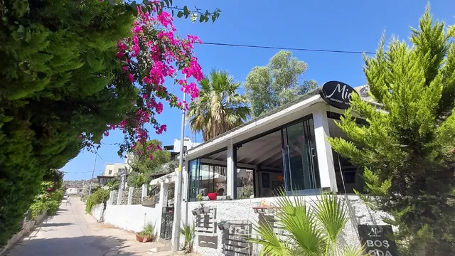 Mio Sweet Home Hotel