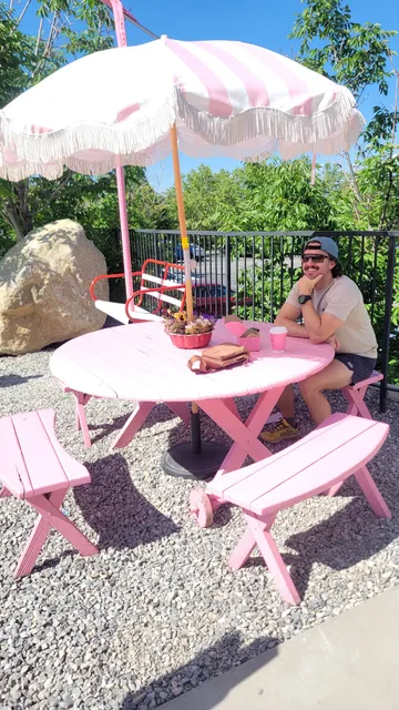 Jitterbug Coffee & Donuts