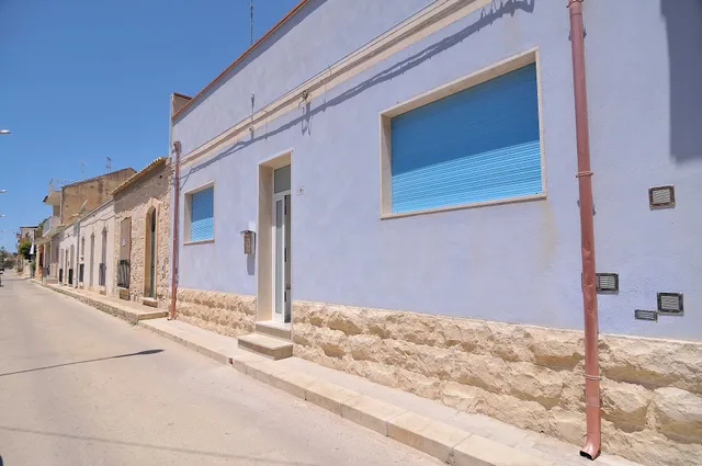 DELPOSTO MARINA DI RAGUSA