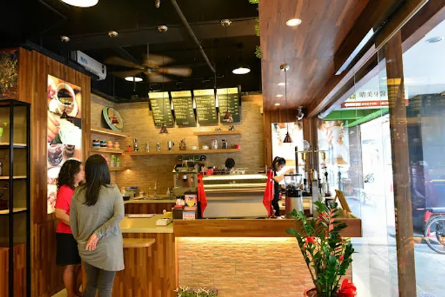 Tiamo Cafe 堤亞摩咖啡生活館 復興北門市