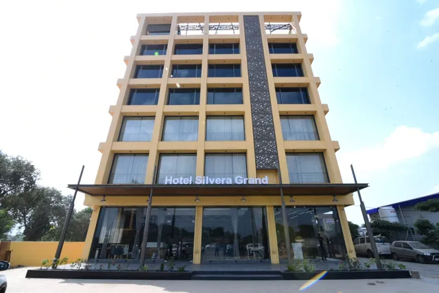 Hotel Silvera Grand