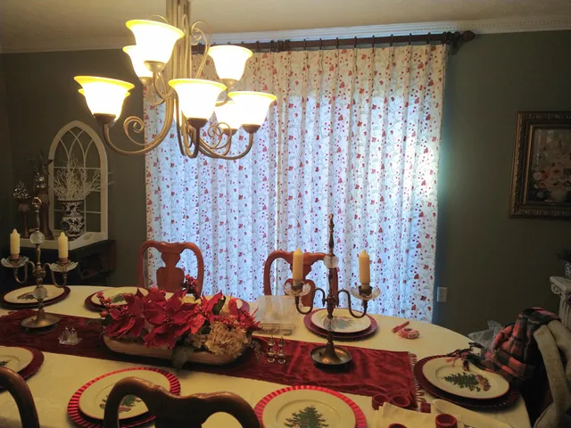 House Dressings Fabric Store