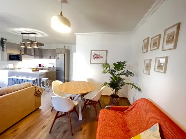 La Graciosita Traditional Home