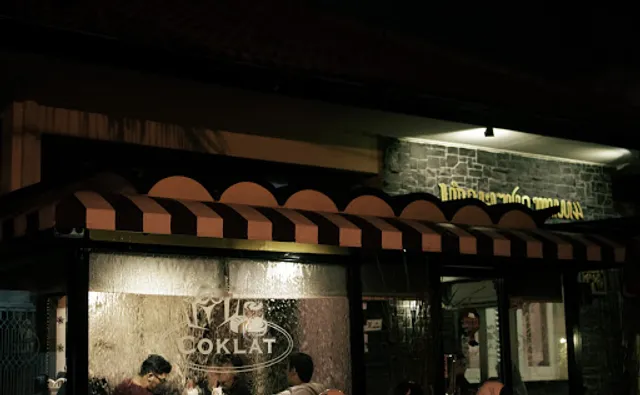 Coklat Cafe
