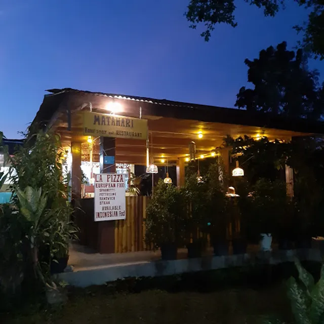 Matahari Guesthouse & Restaurant