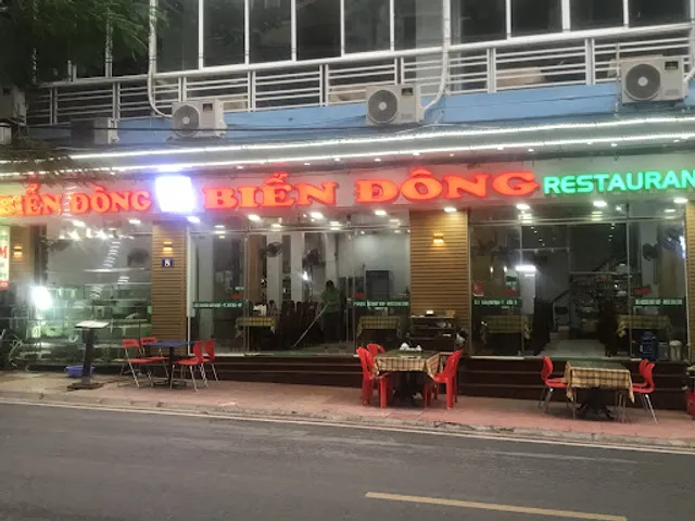 Nhà hàng Biển Đông