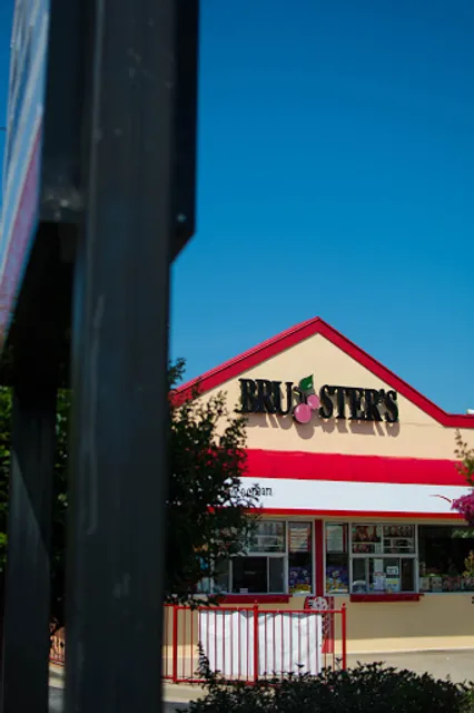 Bruster's Real Ice Cream