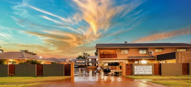 Emerald Gardens Motel & Apartments