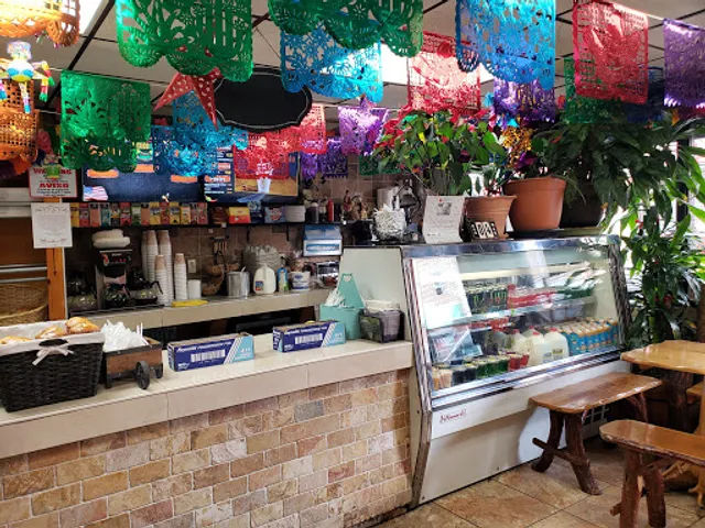 Mexico Pastry & Deli