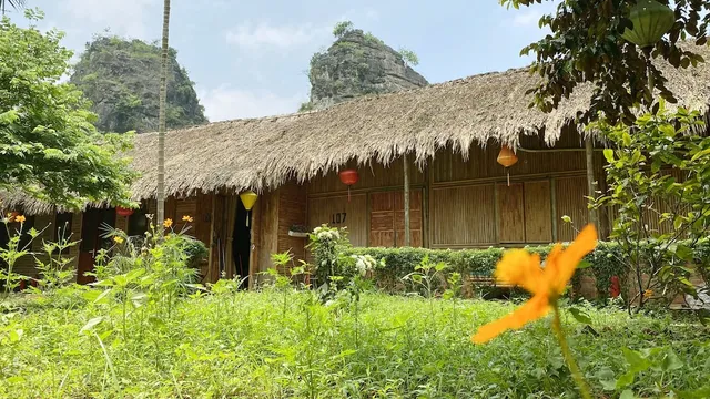 Quoc Khanh Bamboo Homestay