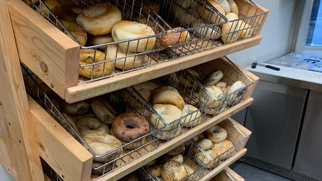 Bagel 'N' Go