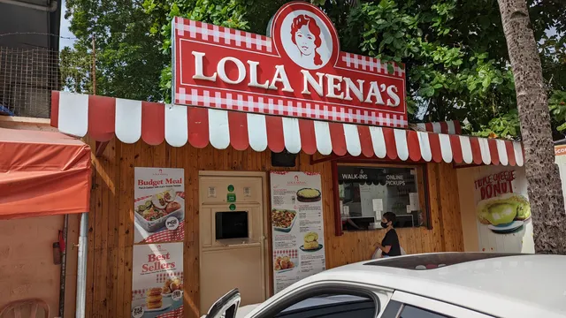 Lola Nena's