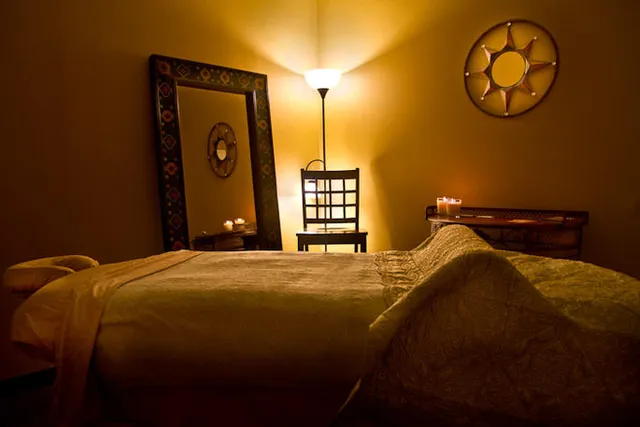 Prince Men's massage & Spa