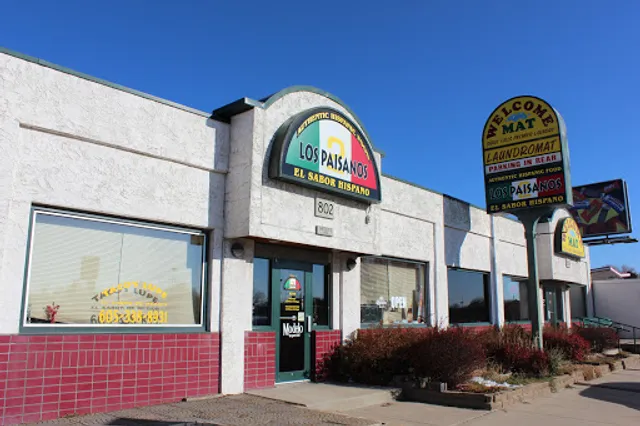 Los Paisanos | Hispanic Restaurant