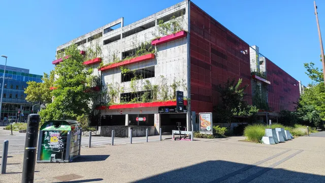 Parking P2 Star Cinema