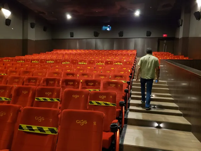 AGS Cinemas Navalur