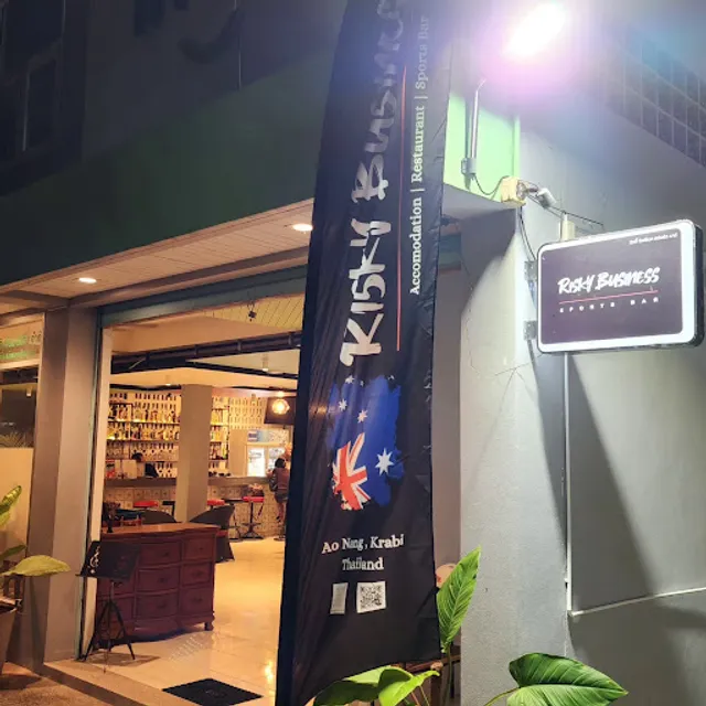 Risky Business Restaurant & Sports Bar