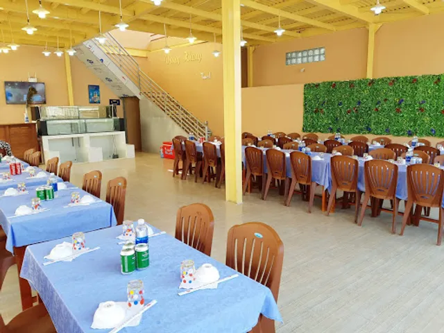 Nhà hàng hải sản Vương Khang