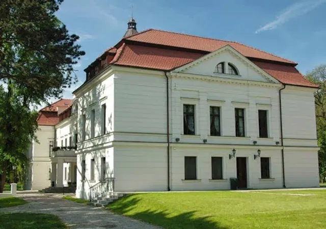 Majątek Ziemski Pałac Wiejce